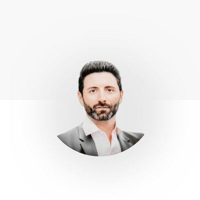 Nick McGuire, host of (un)professional